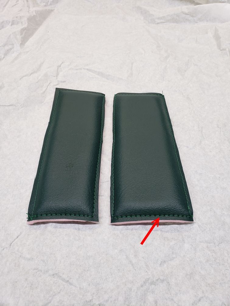Panels with perimeter stitching.