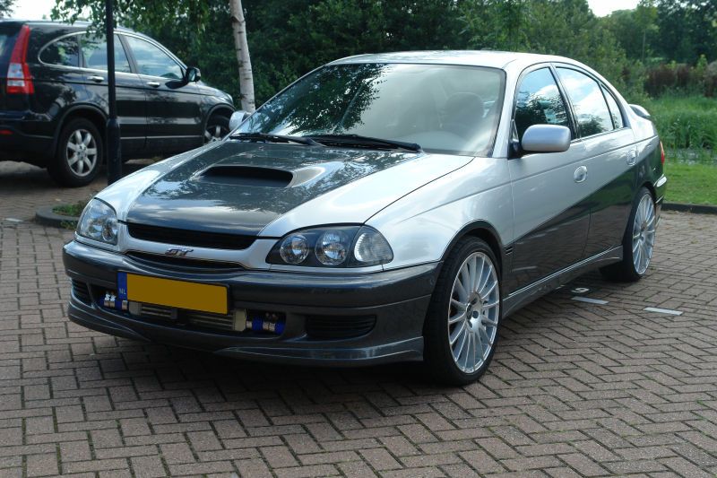 avensis.jpg
